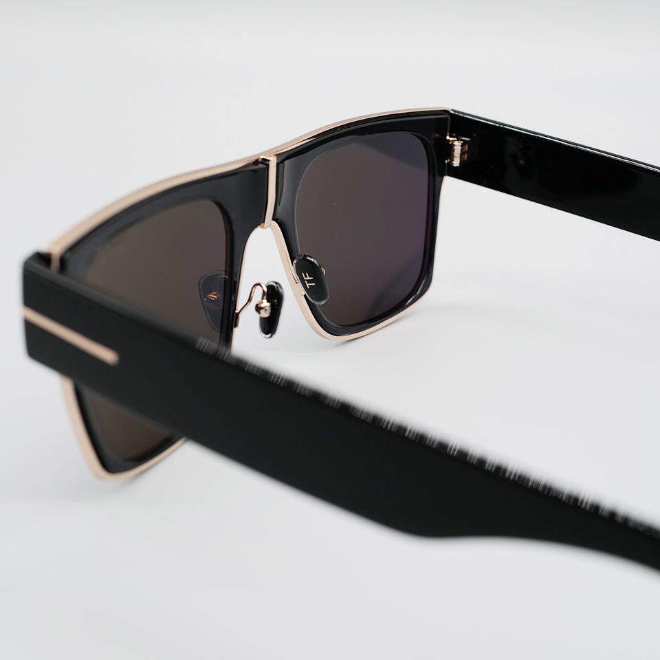 TOM FORD EYEWEAR - FT1073-5401A / サングラス / グローバルフィット(ブラックxゴールド) | River