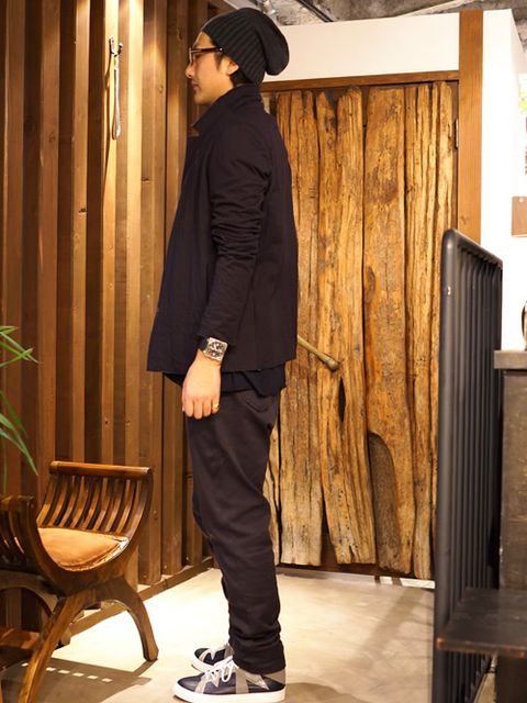 人気のストールカーディガンはインナー使いにももってこい!