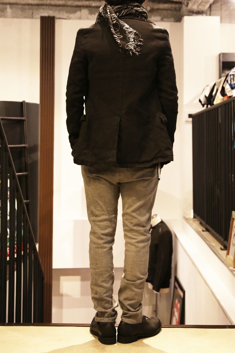 BACKLASHサルエルパンツでコーディネート⑤