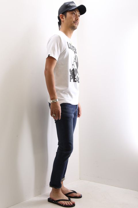 夏のTシャツスタイリング