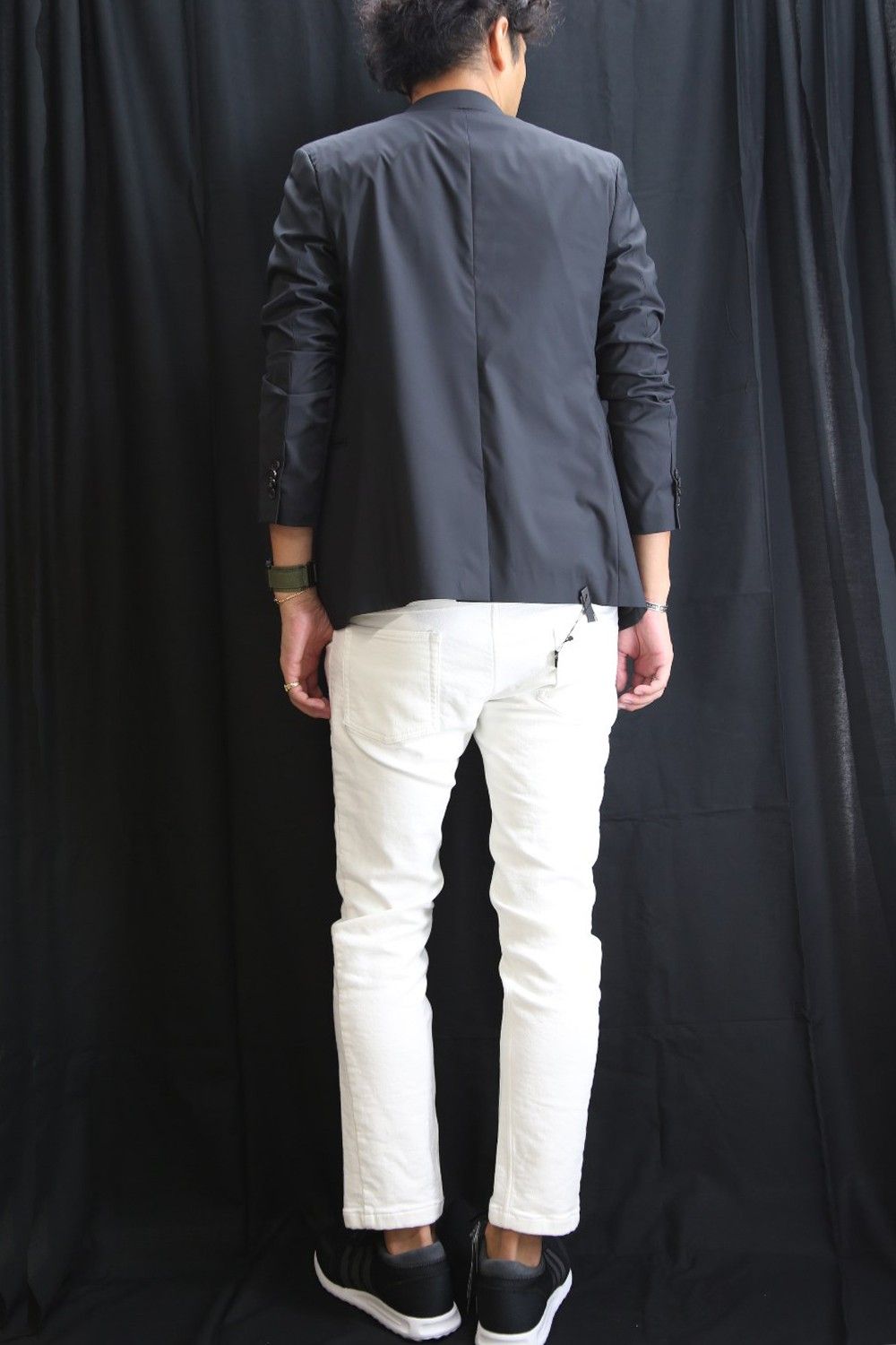WHITE Style 1