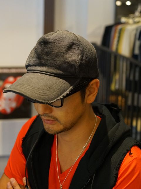 カラーを使いつつも男っぽい新提案スタイル。