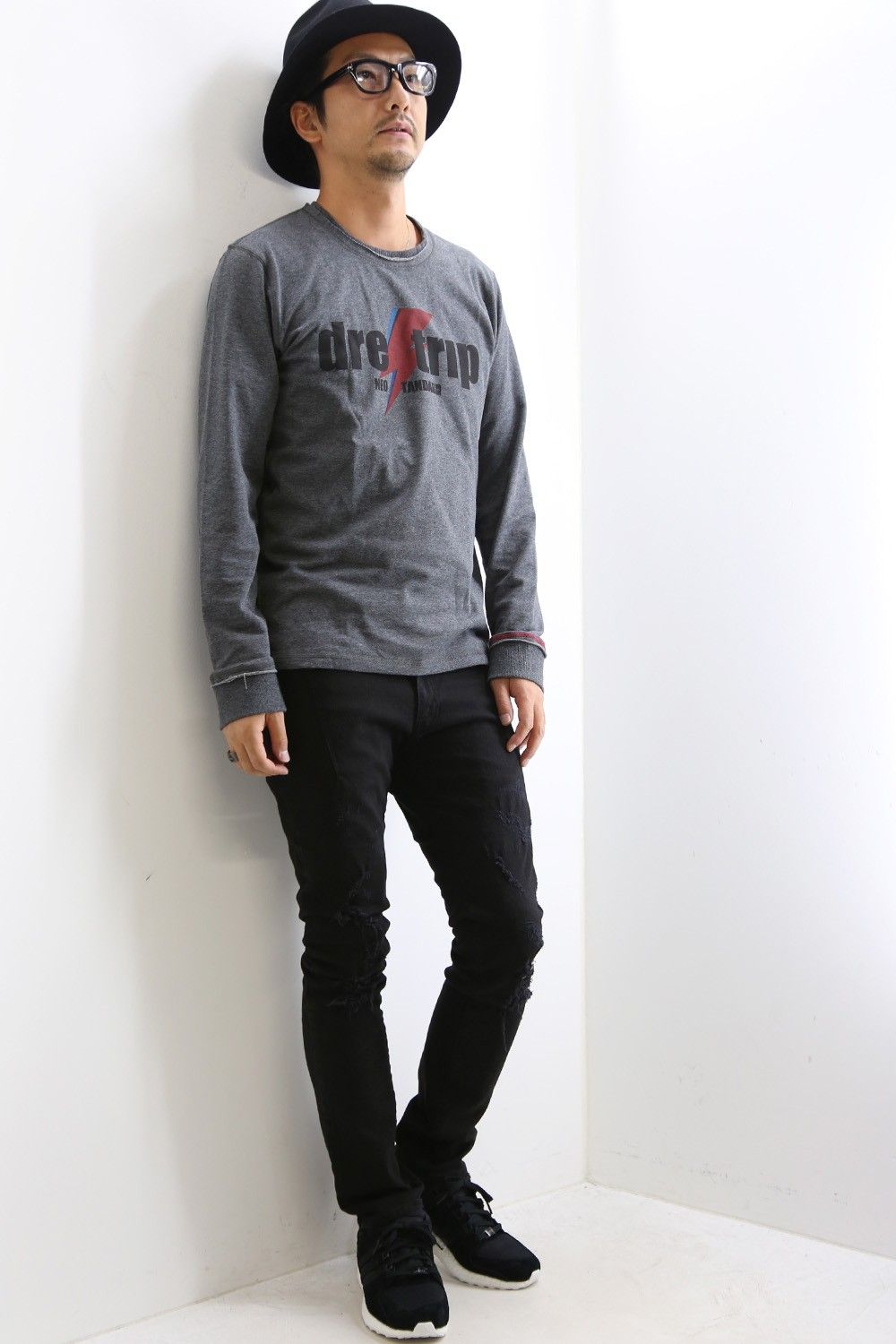 シンプルにTシャツスタイル