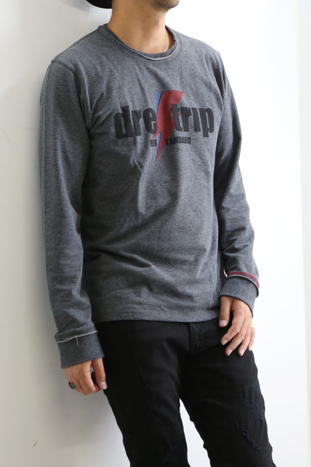 シンプルにTシャツスタイル