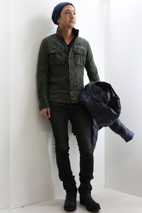 人気アイテムBACKLASHのレザーダウンスタイル　BLUE