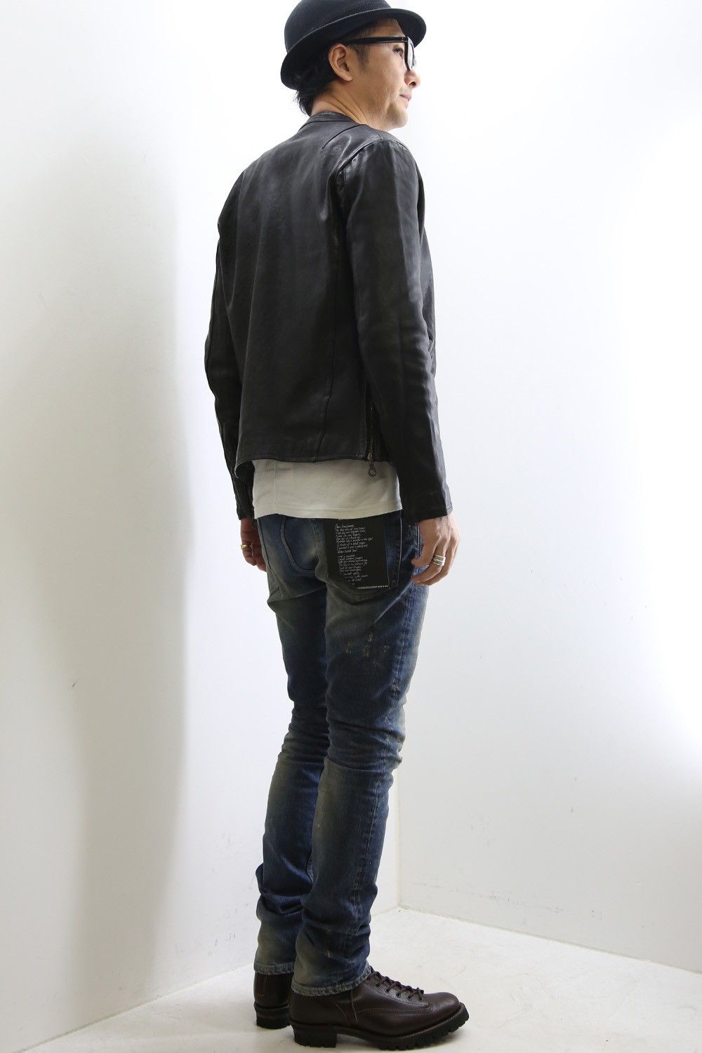 BACKLASH GUIDI STYLE