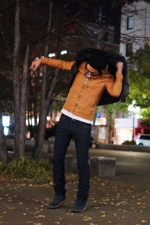 レザージャケット+ダウンベスト　ヘビーアウターだと暑い!という方向けです。