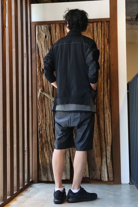アウター　x　ショートパンツ