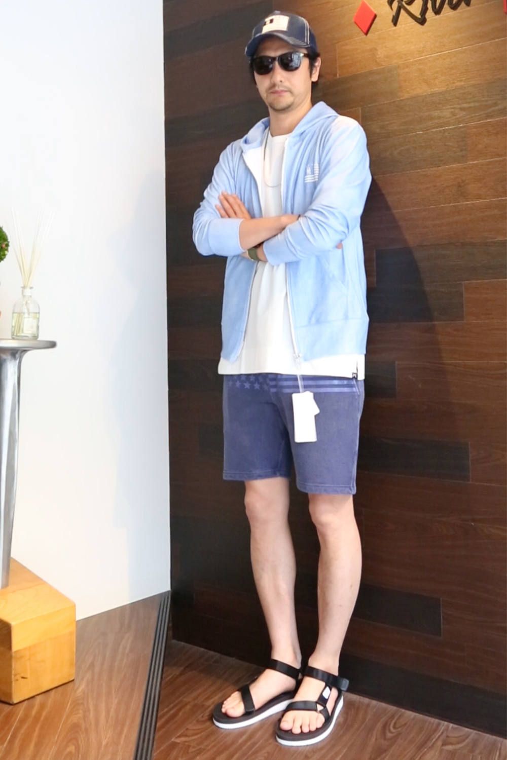 ショートパンツスタイル