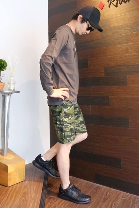 ショートパンツスタイル