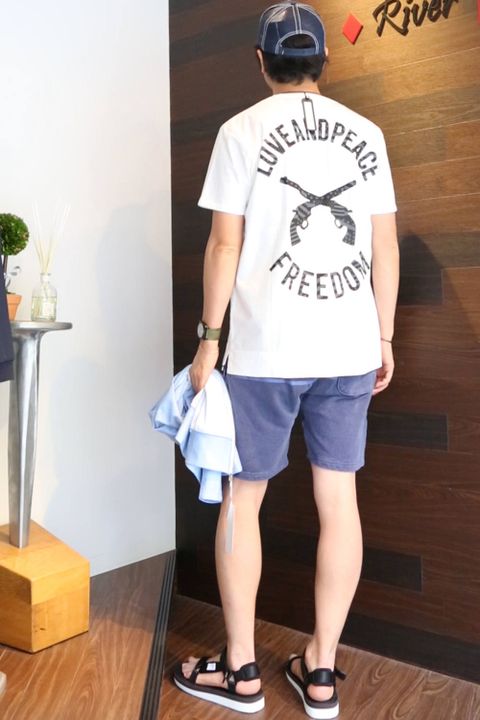 ショートパンツスタイル