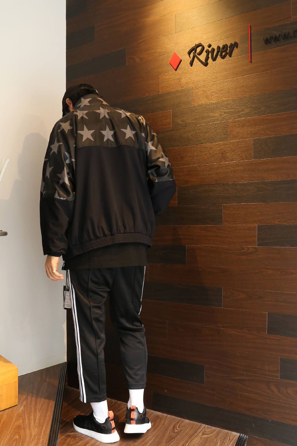 CONVERSE TOKYO　ブルゾンスタイル