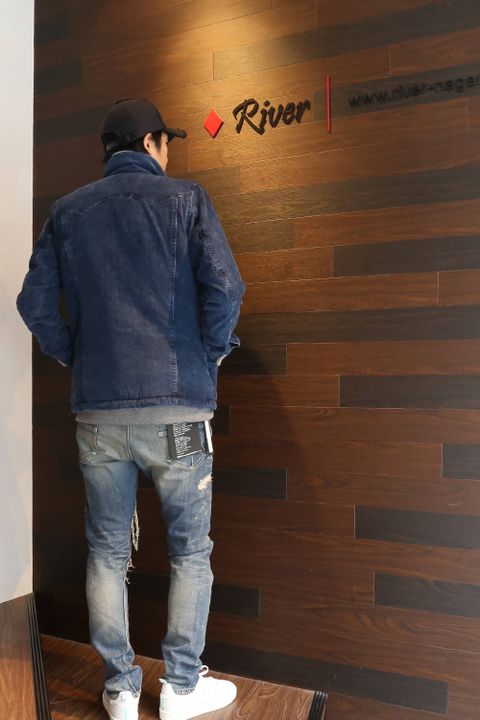 《TMT》ボアジャケットを使ったスタイル