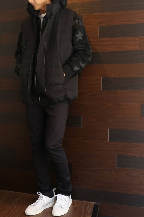 BLACKメインで