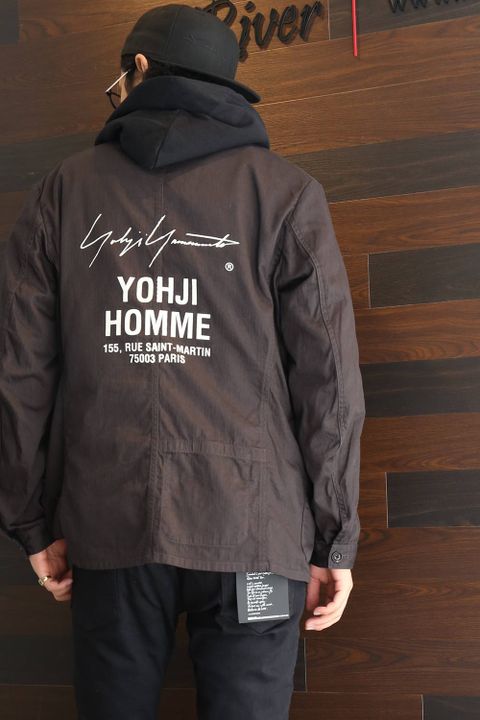 yohji x NEW ERAメインにスタイリング
