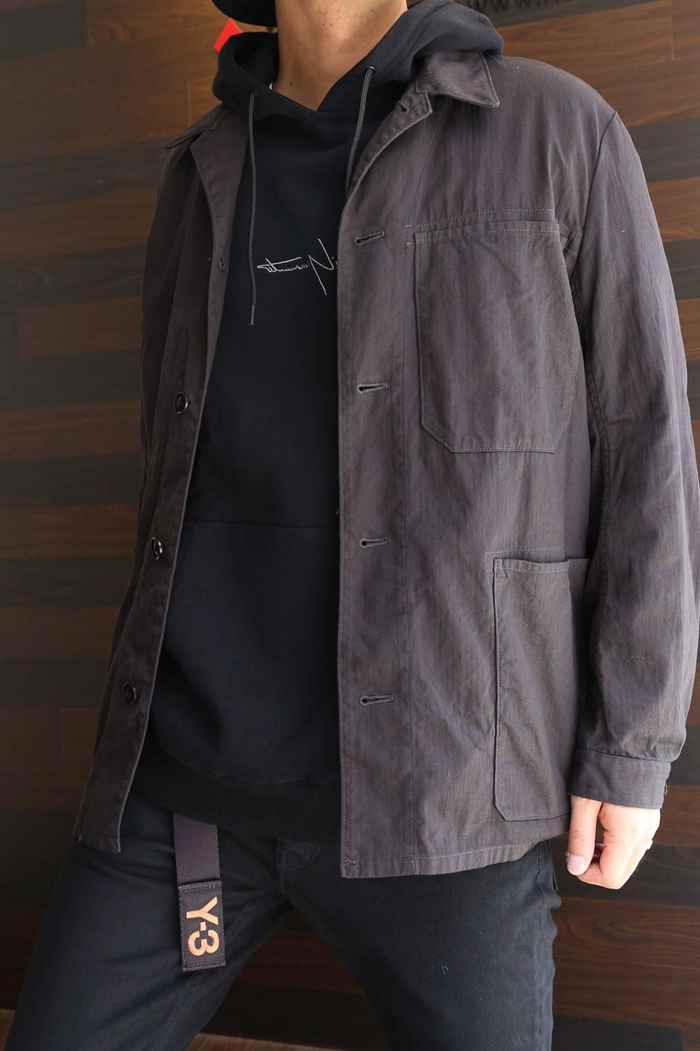 yohji x NEW ERAメインにスタイリング