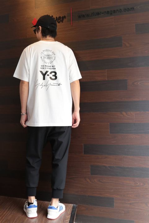Y-3のTシャツスタイル