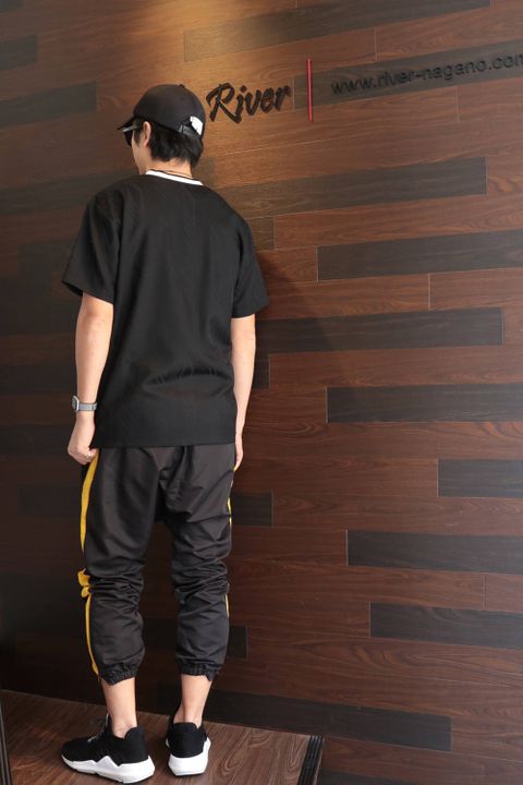 daniel patrickのラインパンツは色々遊べる!