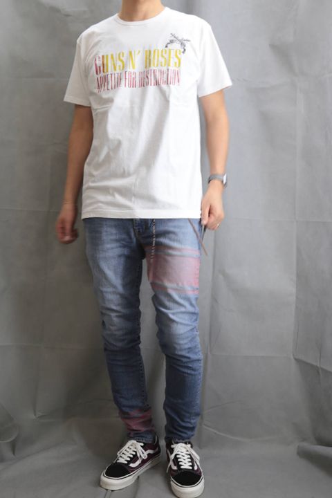 Tshrts & denim