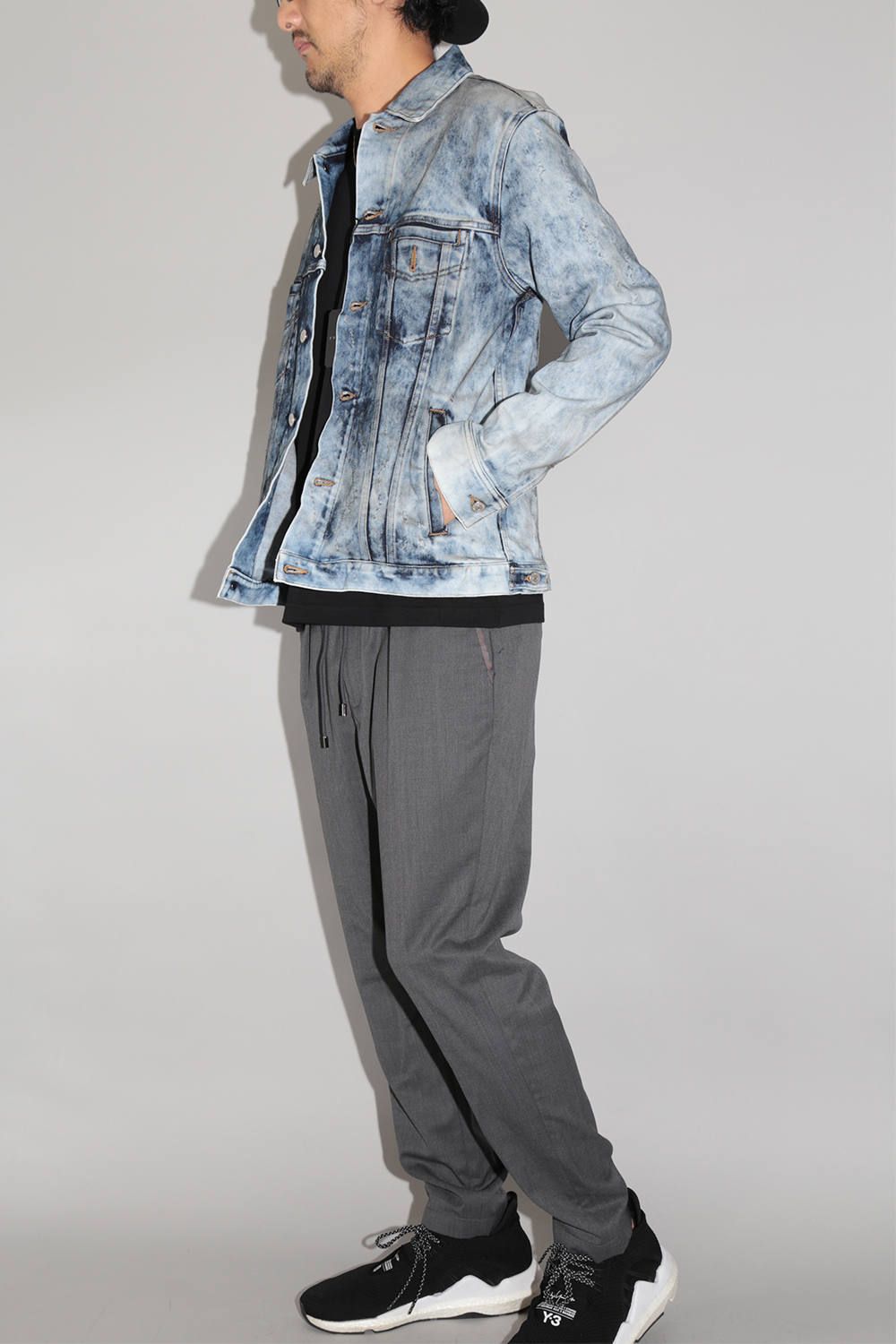 River / Styling
