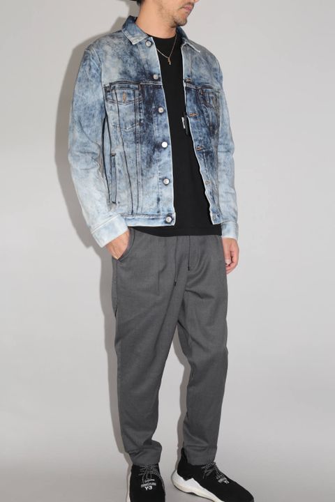 River / Styling