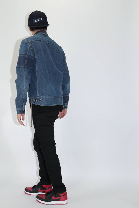 River / Styling