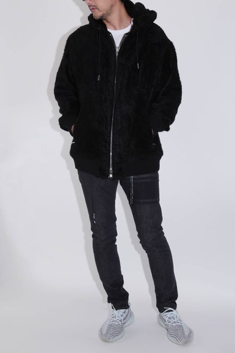 River / Styling