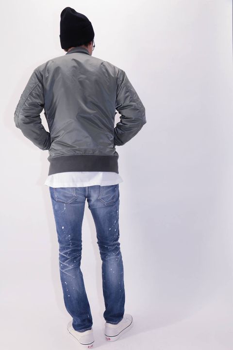 River / Styling