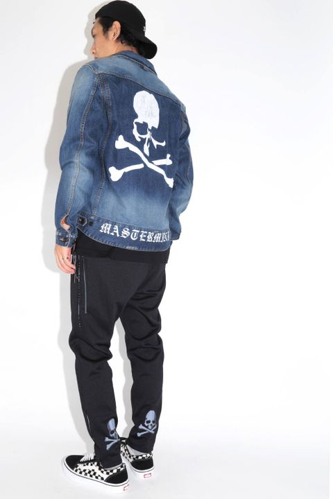River / Styling