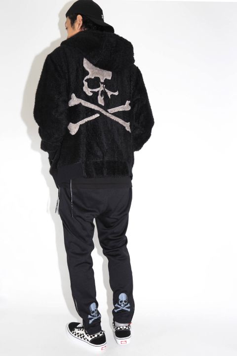 River / Styling