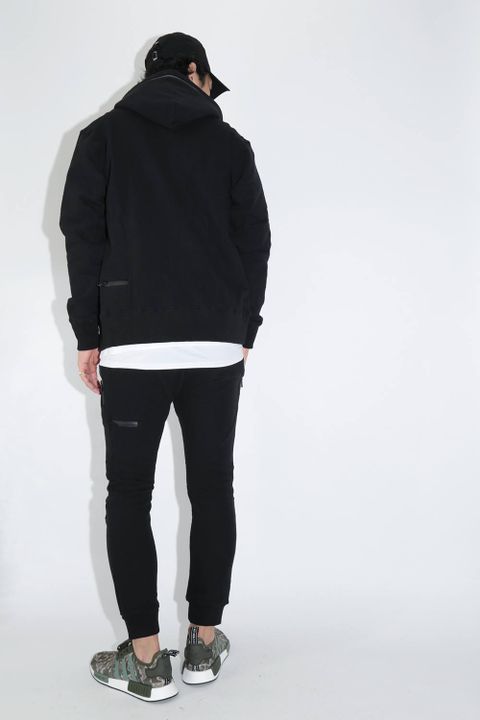 River / Styling