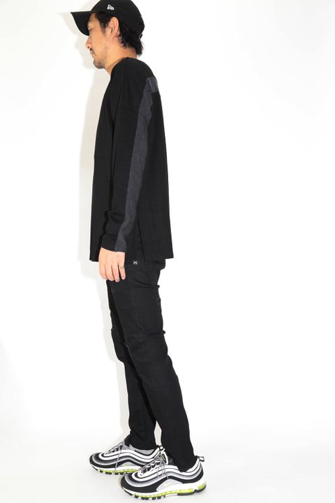River / Styling