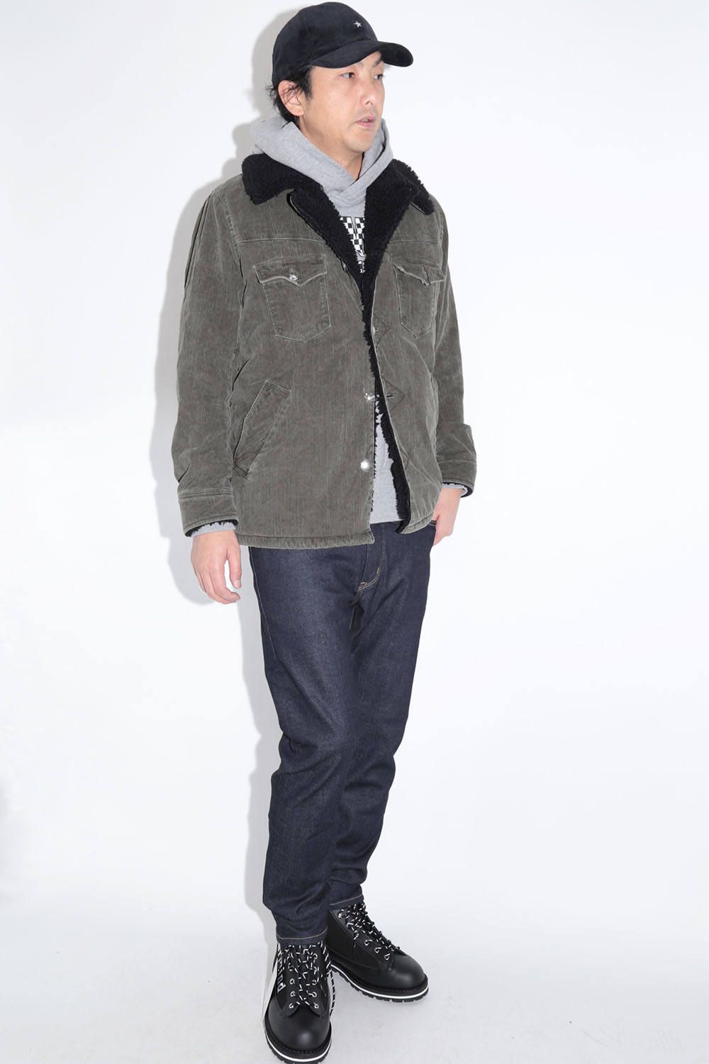 River / Styling