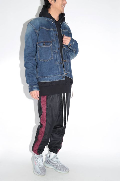 River / Styling