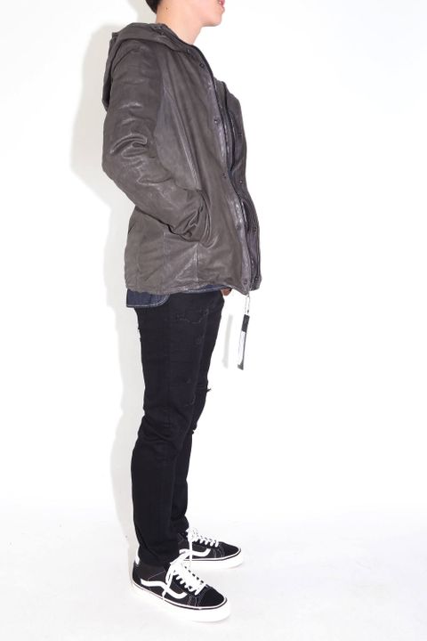 River / Styling