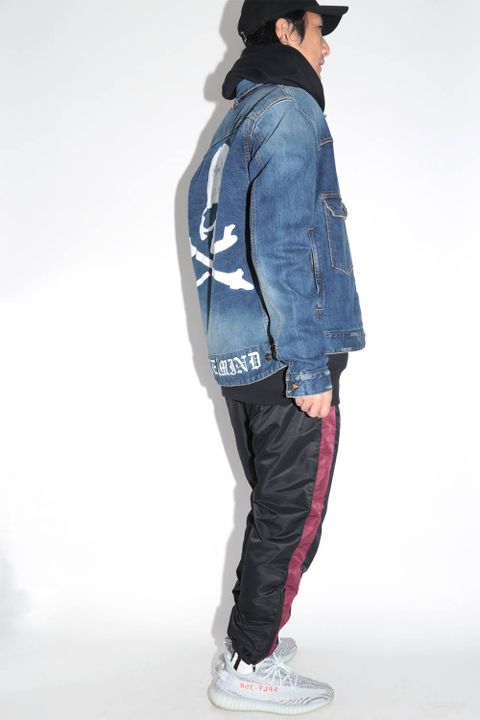 River / Styling