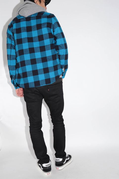 River / Styling
