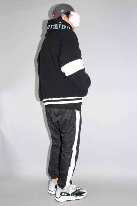 River / Styling