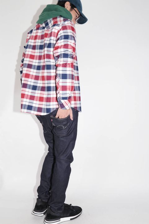 River / Styling
