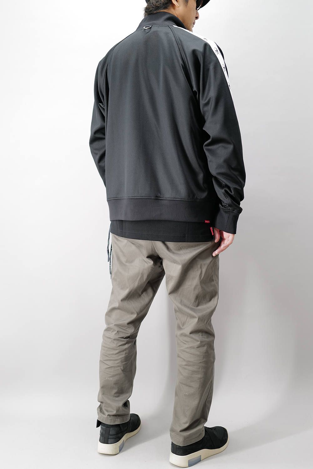 STYLE NO. 2018