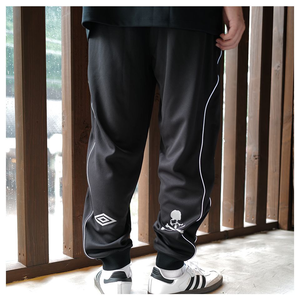 x UMBRO TRACK PANTS