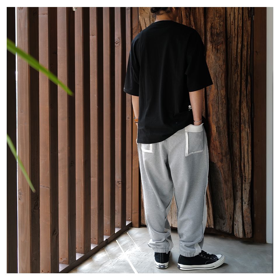 【MASTERMIND WORLD】 MULTI POCKET SS TEE  BLACK