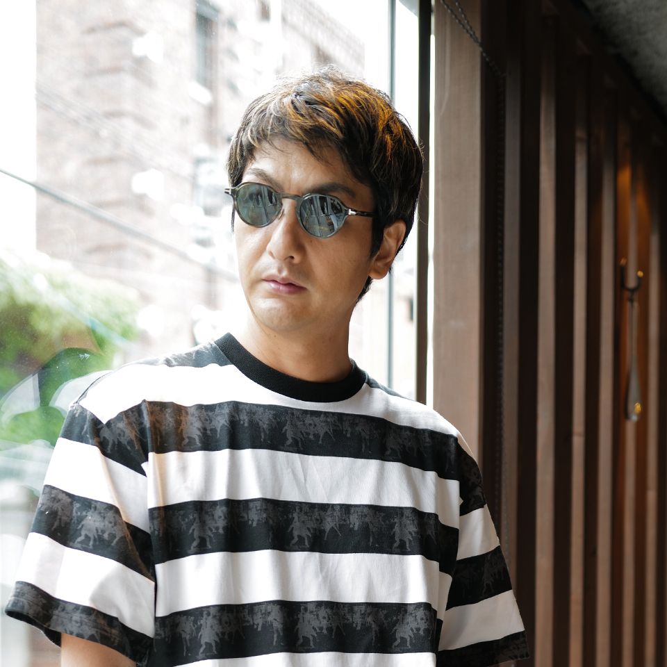 TOM FORDホワイトサングラス(EXILE TAKAHIRO着用モデル) TOM FORDホワイトサングラス(EXILE TAKAHIRO着用モデル)