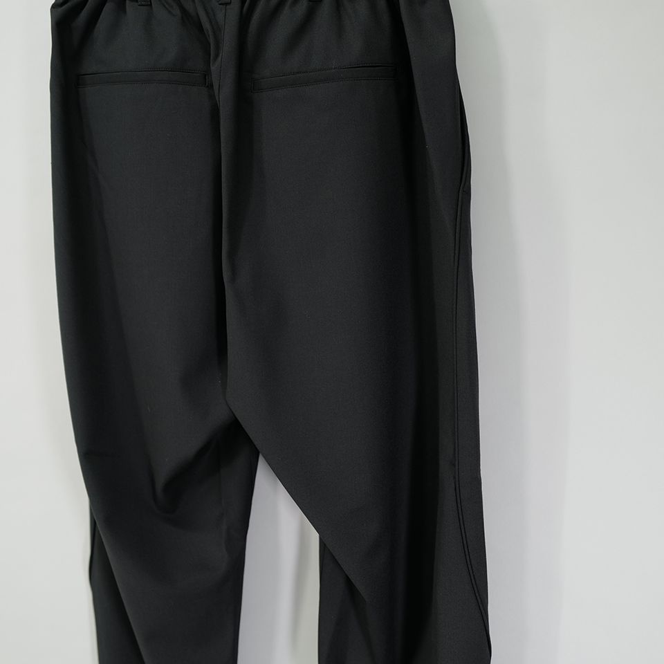 REF W CUF PT Black