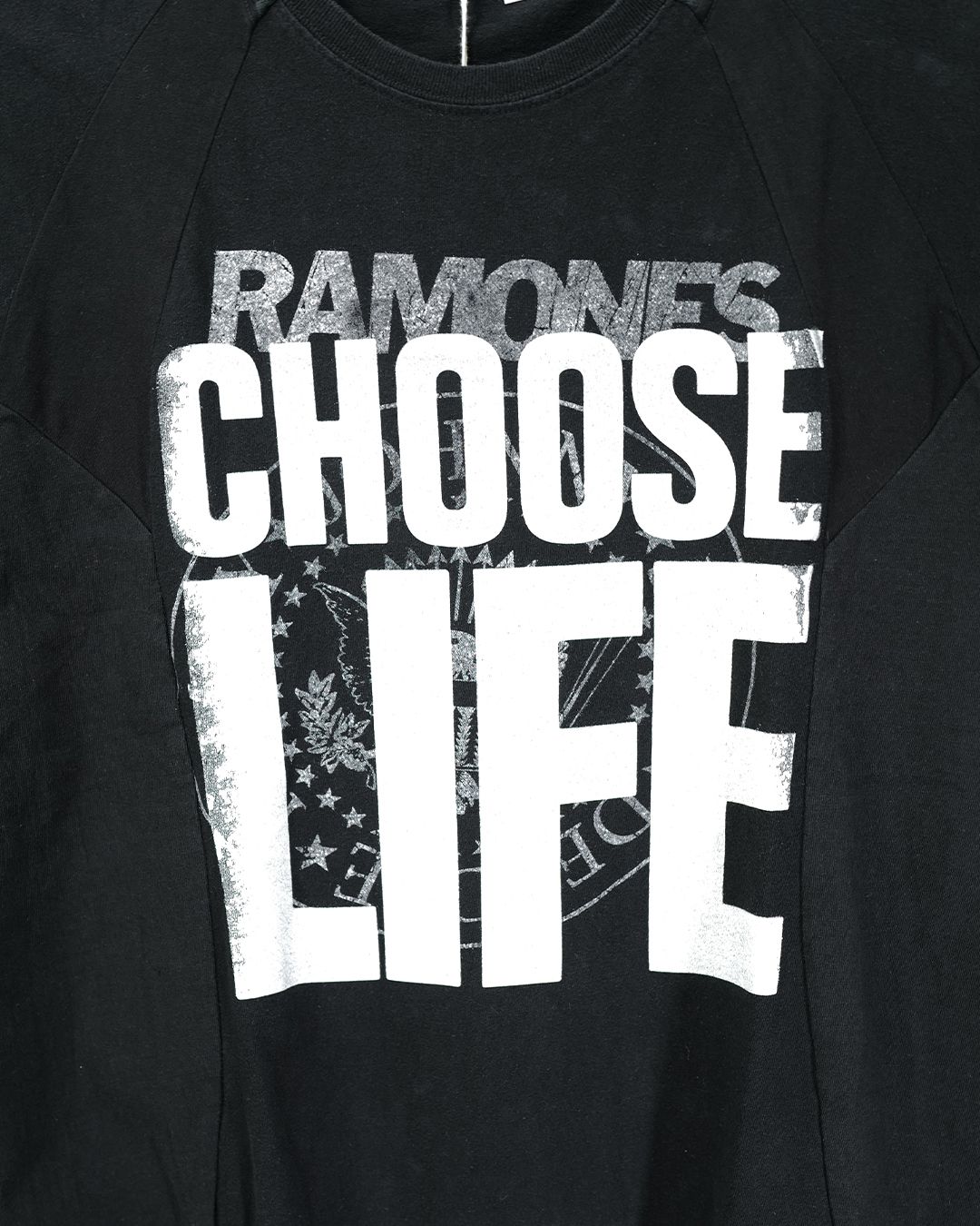 KATHARINE HAMNETT x changes  TEE  Black