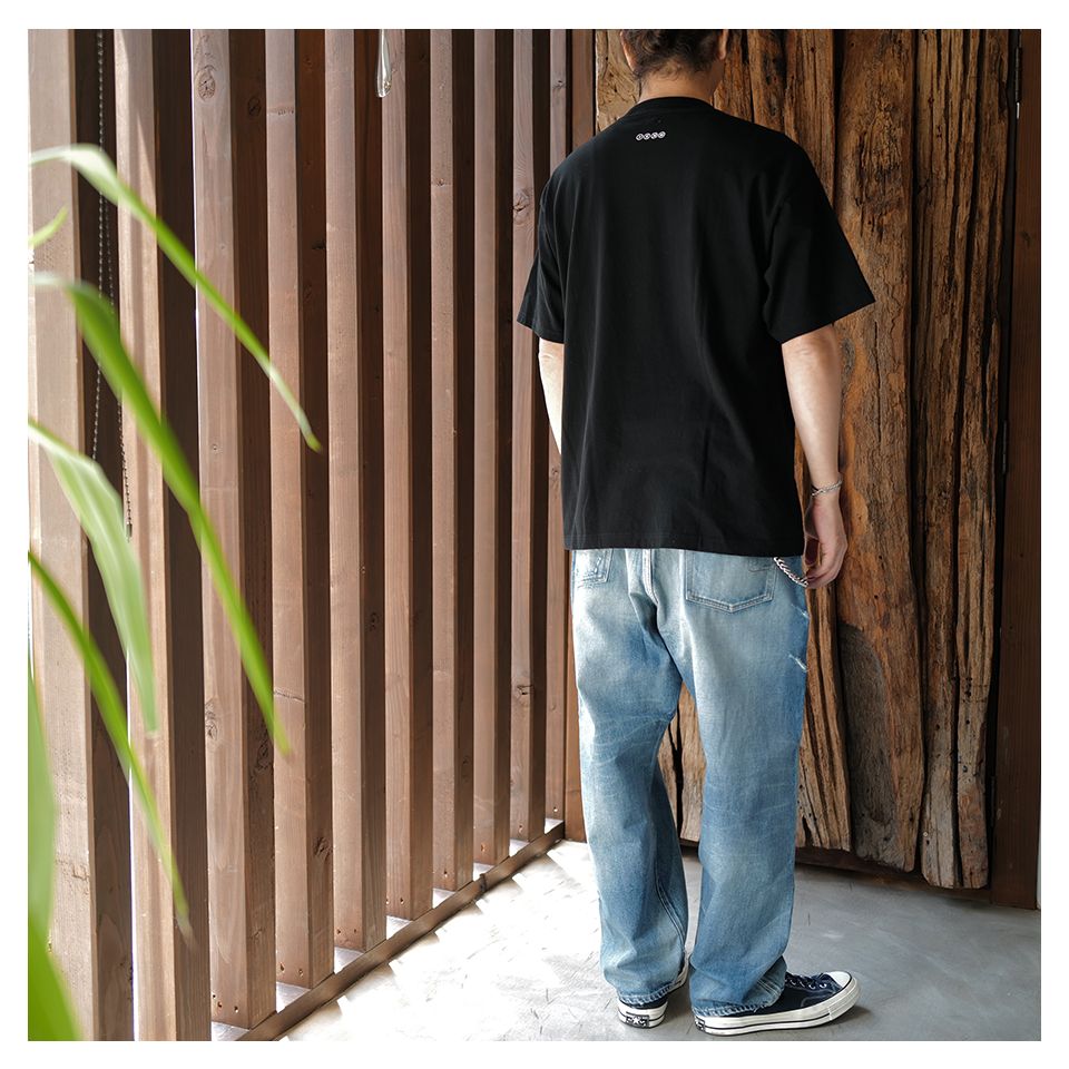 SQ-24AW-ST-02 T-SHIRT  BLACK