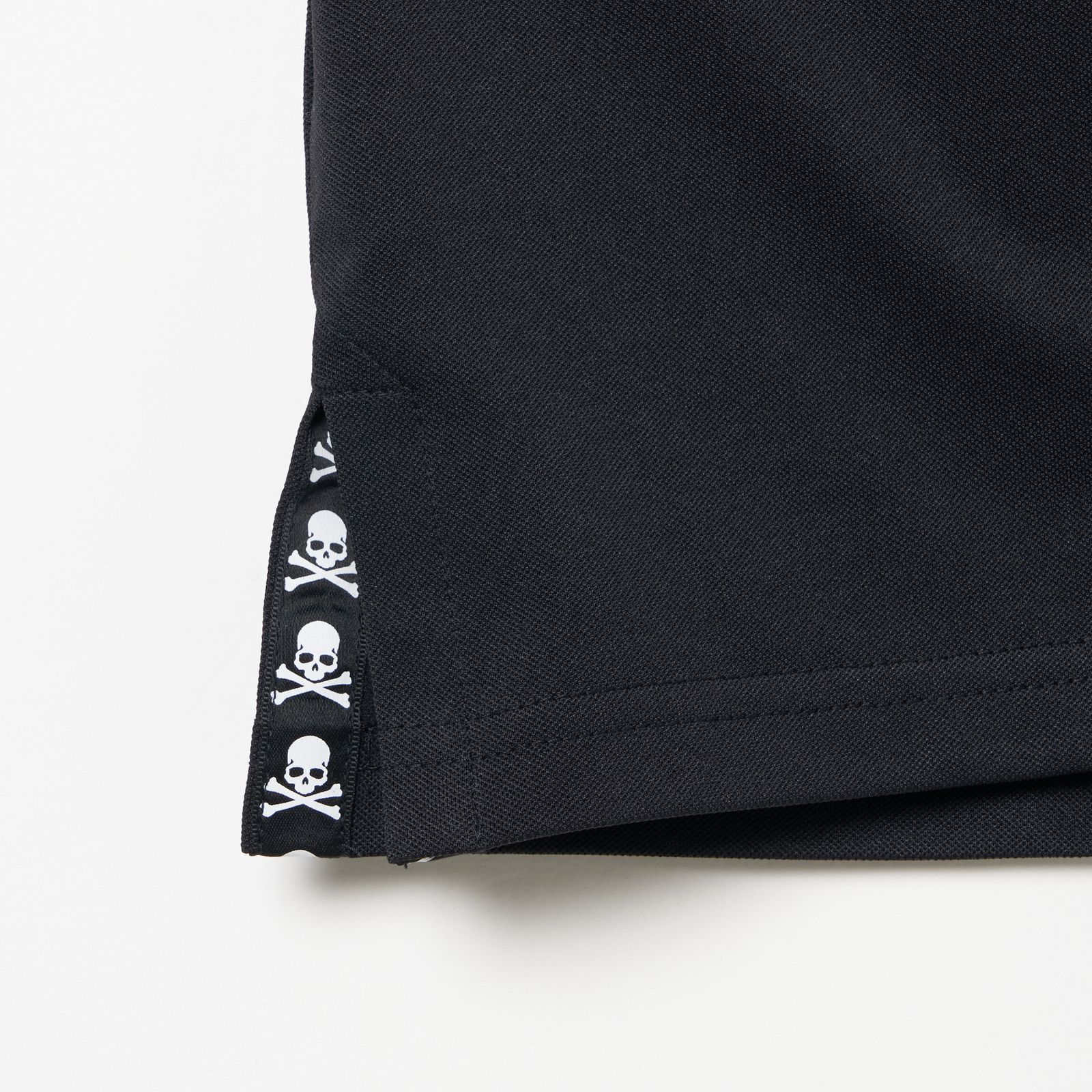xMOONRAKERS 半袖Tシャツ [REGULAR FIT]
