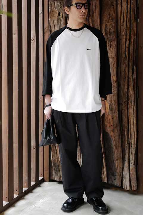 GODSELECTIONXXX -RAGLAN SLEEVE T-SHIRT-