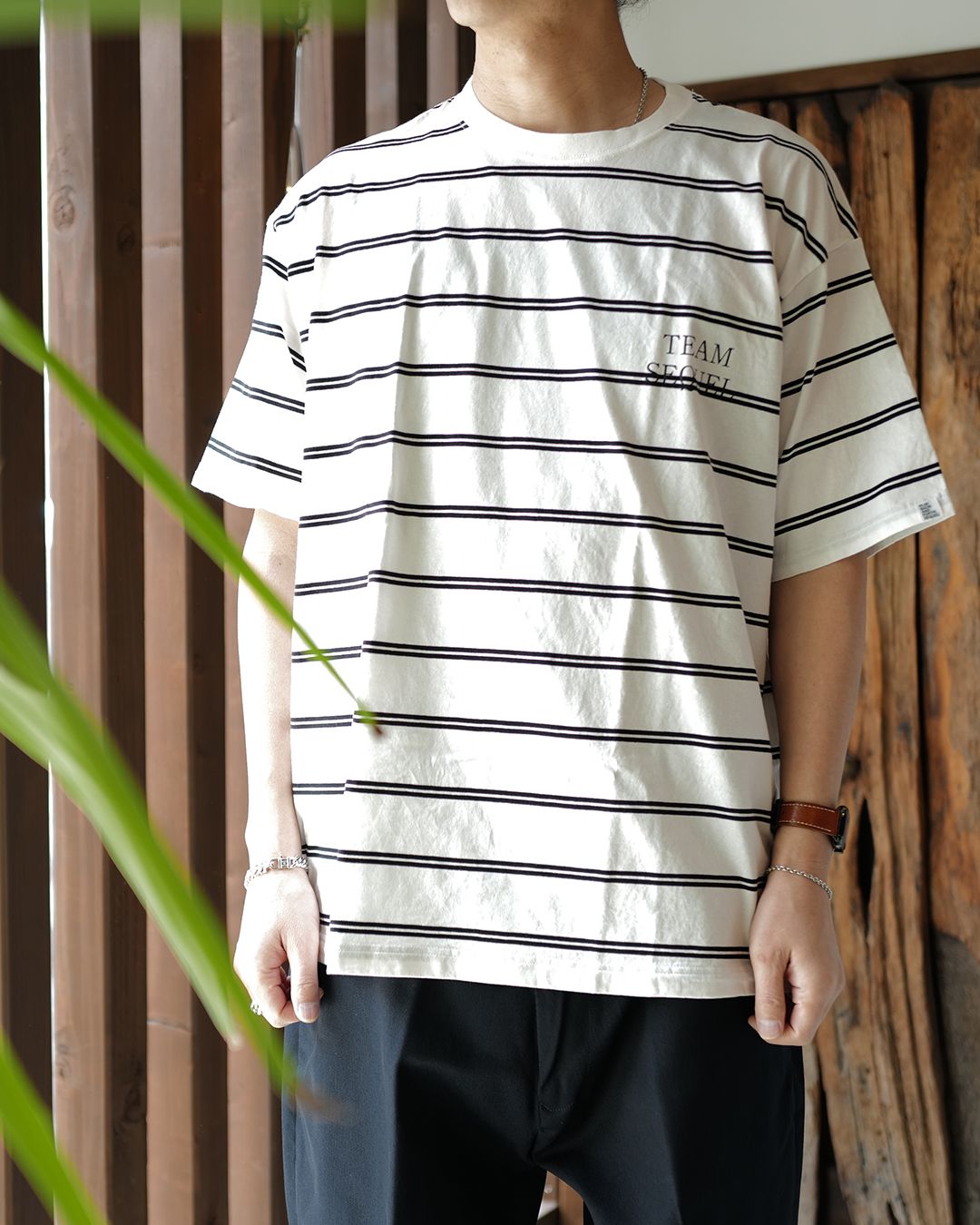 BORDER T-SHIRT  [WHITE x BLACK]