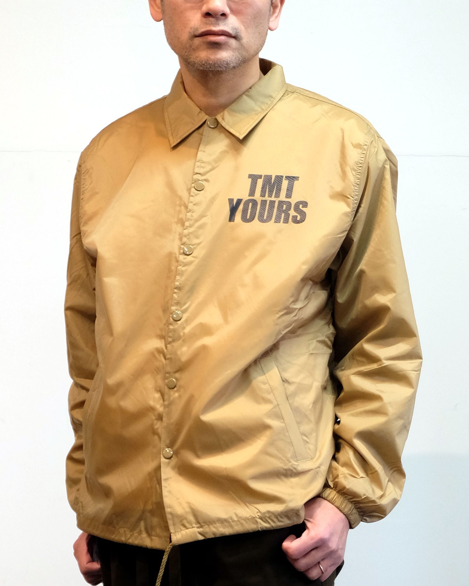 TMT コーデュロイコーチジャケット。新品未使用。TMT Tシャツ。-